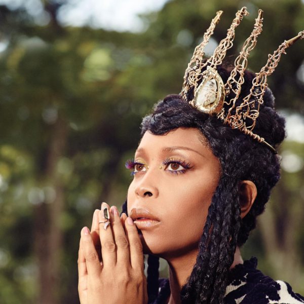 Essence Magazines ‘black Women In Music Honors Queen Erykah Badu Mefeater 