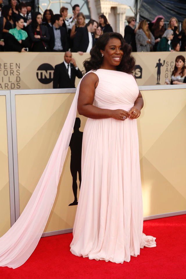 Uzo Aduba at the 2018 #SAGAwards