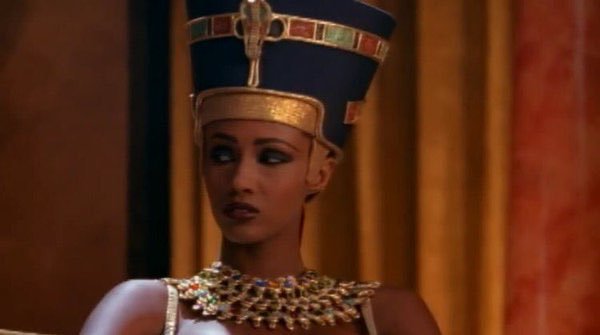 Nefertiti And Cleopatra