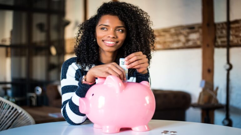 Essential Financial Habits To Adopt This Spring for major savings